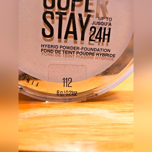 NEW Maybelline Super Stay 24H Hybrid Powder-Foundation Shade 112 6g - Picture 2 of 7